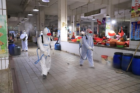 疫情动态|海南省定安县多部门联合检查指导农贸市场消杀工作 确保市场环境安全