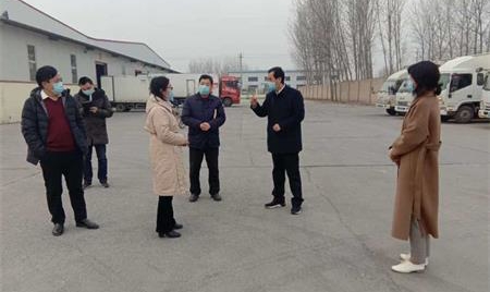落实主体责任，抓实各项措施 - 河南封丘县长王献臣调研企业复工复产工作