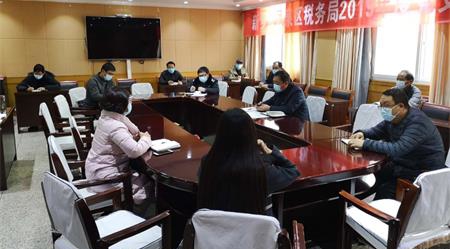 新乡市凤泉区税务局抗击疫情和办税服务共行动