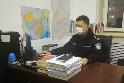 面朝疫情，等待春暖花开