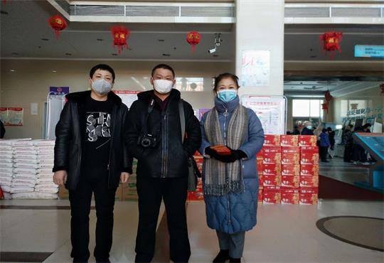 助力疫情防控 致敬逆行天使