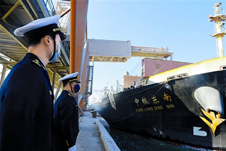 大连海事局：民生物资保通畅 “北粮南运”不断档