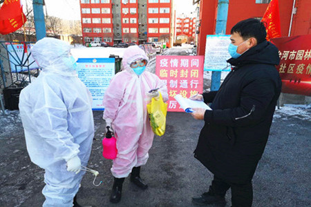 抗击疫情：95后在行动 细微之处显担当