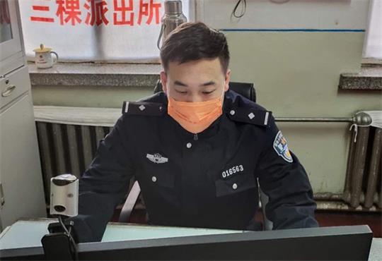民警战立岩坚守抗疫的岗位上迎来新生命