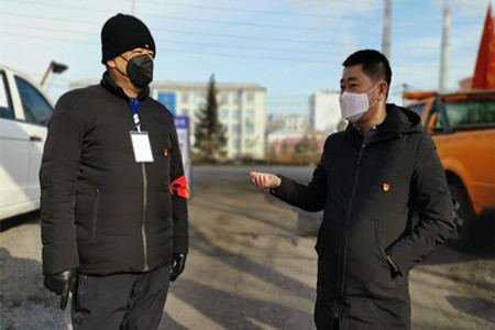 唐宏军: 防疫一线诠释委员担当