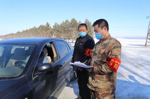 黑龙江拜泉县：“第一书记” 抗疫一线展初心