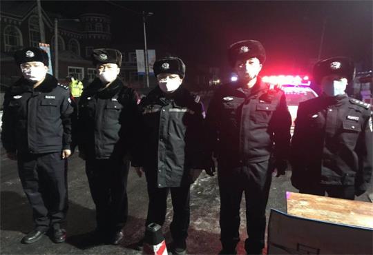 女警李楠：防疫在阿什河畔的铿锵玫瑰