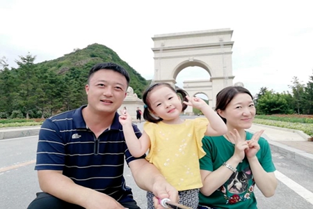 警医“夫妻档”以身作则，用爱和责任共同坚守初心和使命