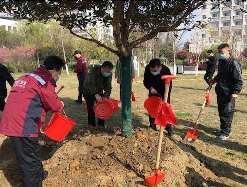 冰雪龙江 泽润汉川！&ldquo;江湖&rdquo;代表共同栽下友谊之树