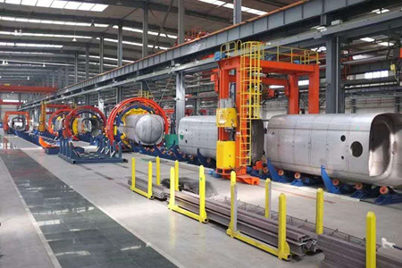 逆势而上 中车齐车公司一季度签订600只集装箱订单