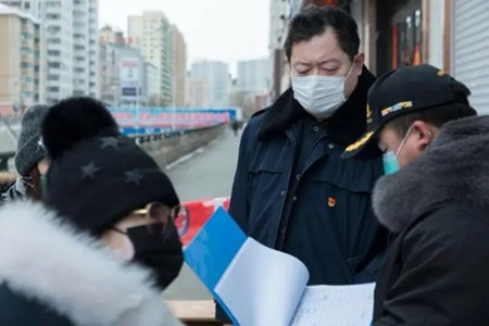 王春亮：在防控疫情一线 我们身上承载着党的荣誉