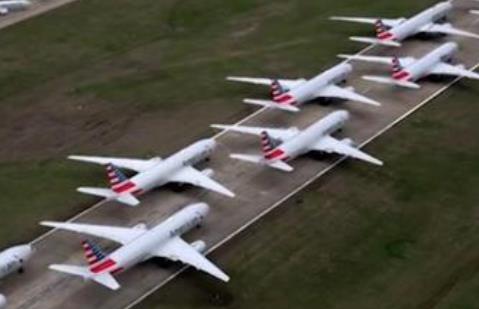 疫情压顶下的全球航空业正在流血 减班、停飞、裁员