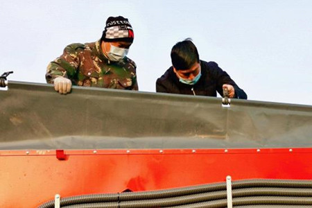 智慧农业 ！世界最先进的播种机落户襄河