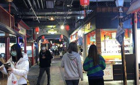 消费券破亿“红包雨”已达14地 适用线上线下消费