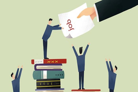 大连实施升级版人才政策精准引才