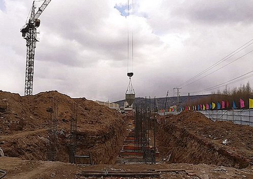 伊春忠芝集团夜以继日推进蓝莓生产线技改项目建设