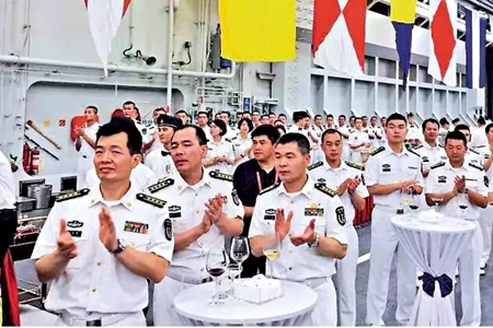 辽宁开展军地联合军转政策进军营活动