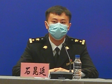 5.4特别报道：青春之花在国门抗疫一线绽放