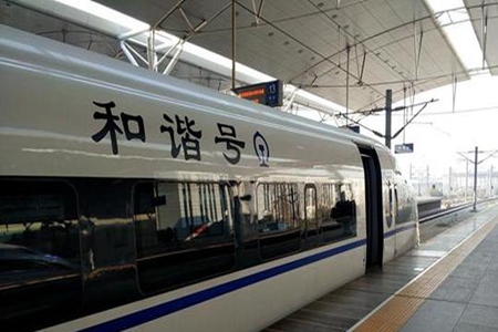 常态化实施 优化运力 沈铁五一假期铁路运输正式启动