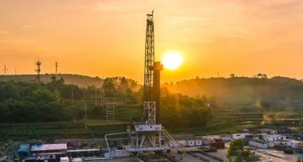 国内首个大型页岩气田累计产量突破300亿立方米