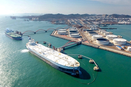 &ldquo;两手抓、两手硬、两不误&rdquo;大连港外贸业务形势总体平稳