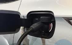 国内首批电动汽车强制性标准发布