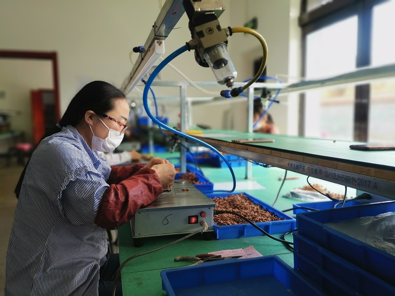 政策落地 就业&ldquo;有戏&rdquo;&mdash;&mdash;离石区做活就业保障工作促进脱贫攻坚综述