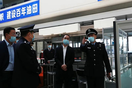 大庆市副市长史衍芳深入基层检查指导疫情防控和“两会”安保维稳工作