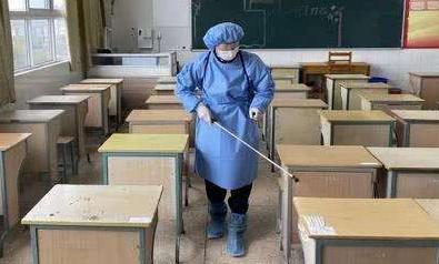 北京市小学一二三年级返校和校外培训机构线下复课暂停