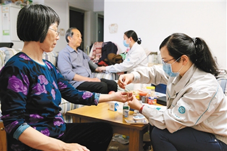 辽宁省多措并举为老年人解决就医等方面的困难