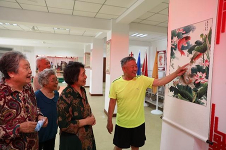 沈阳市大东区万泉街道舟泉社区开展主题书画展活动