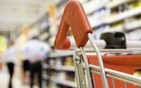 我国市场销售降幅连续3个月收窄 居民消费持续改善