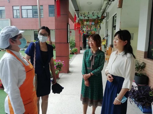 童年坊携手建邺残联为南京特教师生送去爱心粽