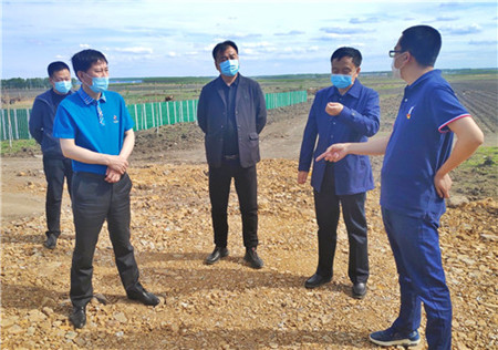 党建引领情系百姓 齐齐哈尔市交通运输局帮扶拜泉县长荣村工作纪实