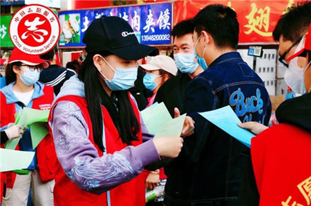 涵养城市文明气质  齐齐哈尔市开展&ldquo;志愿红&rdquo;留住城市&ldquo;烟火气&rdquo;活动