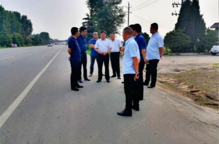 卫辉市市长范士富带队调研重点工程进度和大气污染防治工作