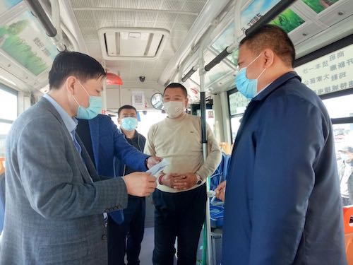 齐齐哈尔市交通运输局全力为鹤城高考学子保驾护航