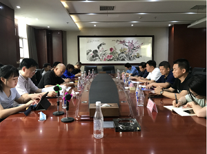 商会组织专家团考察通城 策动龙头文旅项目黄龙山