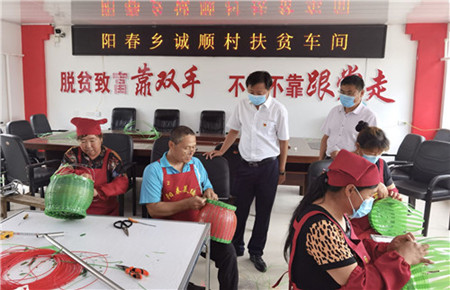 借助扶贫车间 依安县激活乡村振兴新动力