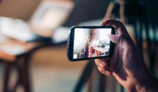 从“秀场”到“带货” 电商直播的春天是否已到来？