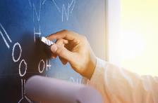 七部门：规范就业协议签订 高校不得强迫毕业生签约