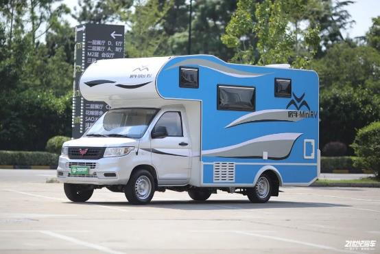 戴德房车，多款车型集体亮相北京房车展