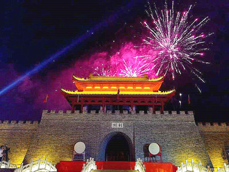 喀左‘全域旅游’迎来《红山女神》剧组