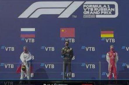 中国车手周冠宇首夺F2方程式分站赛世界冠军