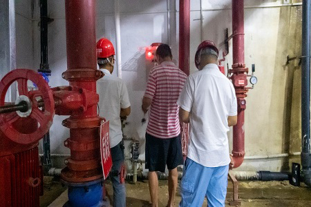 双节保供电 暖心进社区——海南琼中供电局全力保障百姓节日用电安全