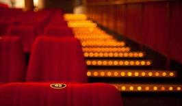 多部爆款加持，业内预测国庆档总票房或超40亿元