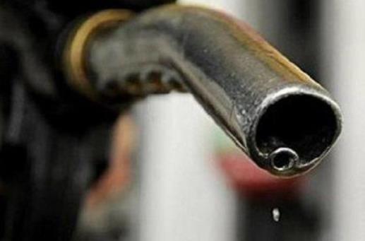 本轮汽柴油价格不作调整 年内油价调整第12次搁浅