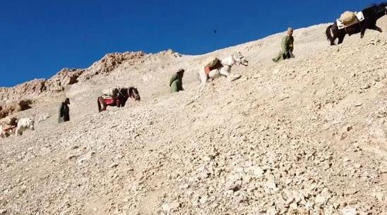 冷的边关、热的血：我军海拔5681米最前线画面！