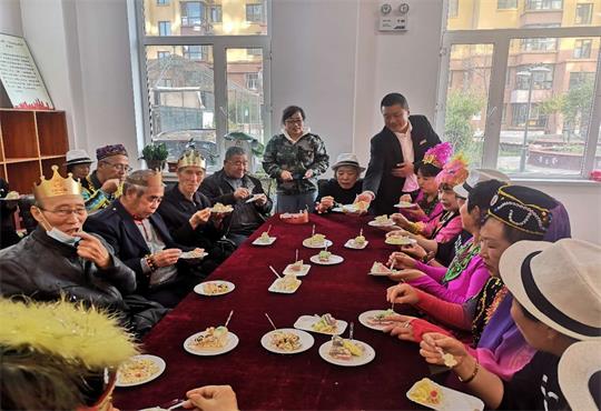 重阳节 敬老情 情暖夕阳