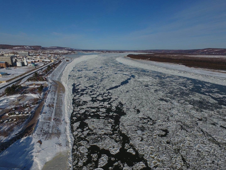 黑龙江呼玛段惊现顶配美景“满江推”景观